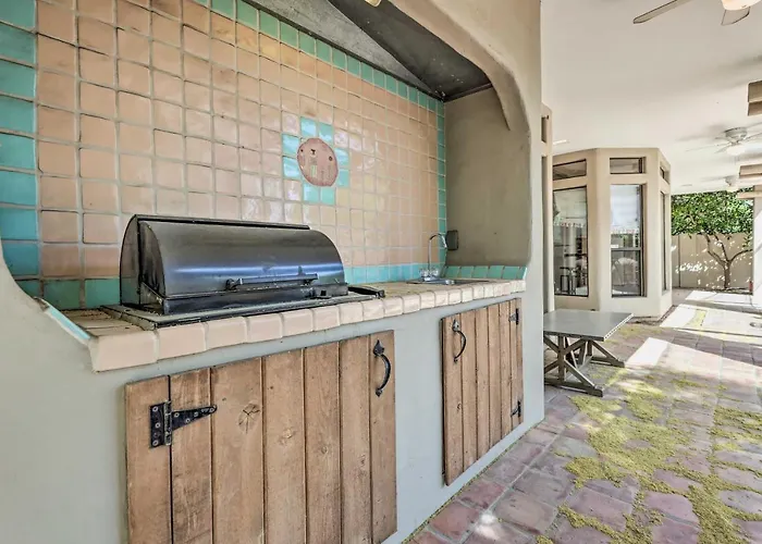 Casa vacanze 6 Mi To Dtwn Mesa! Pueblo Poolside Retreat Mesa